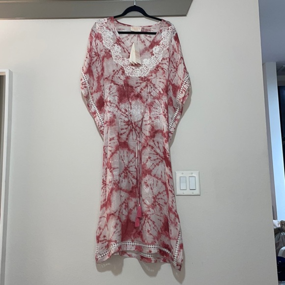 Rococo Sand Ava Tie Dye Lace Detail Caftan in Rosewood SZ XXS NWT - Picture 1 of 6